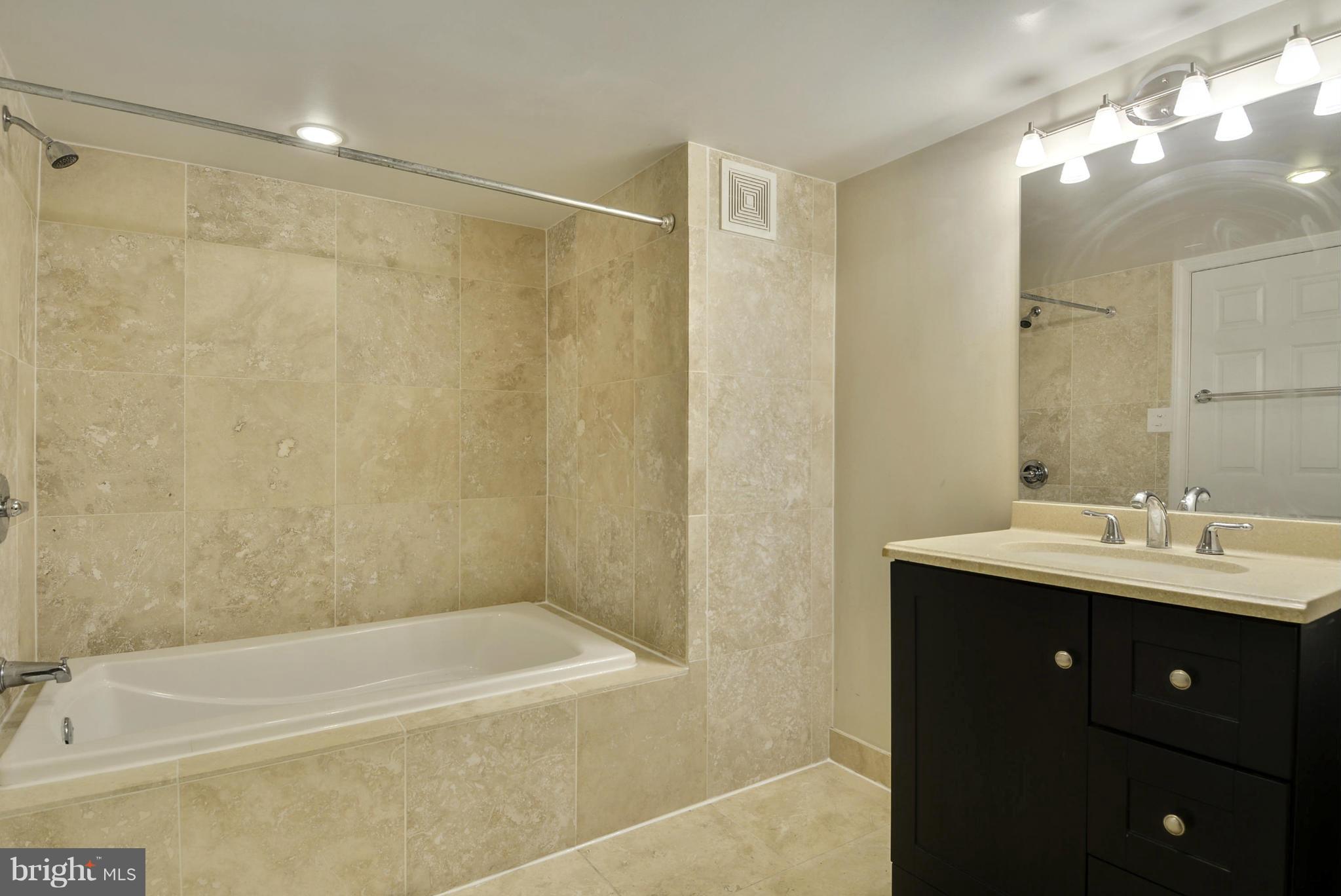 9405 Dangerfield Road Clinton, MD 20735 - Photo 16 of 19 Bath