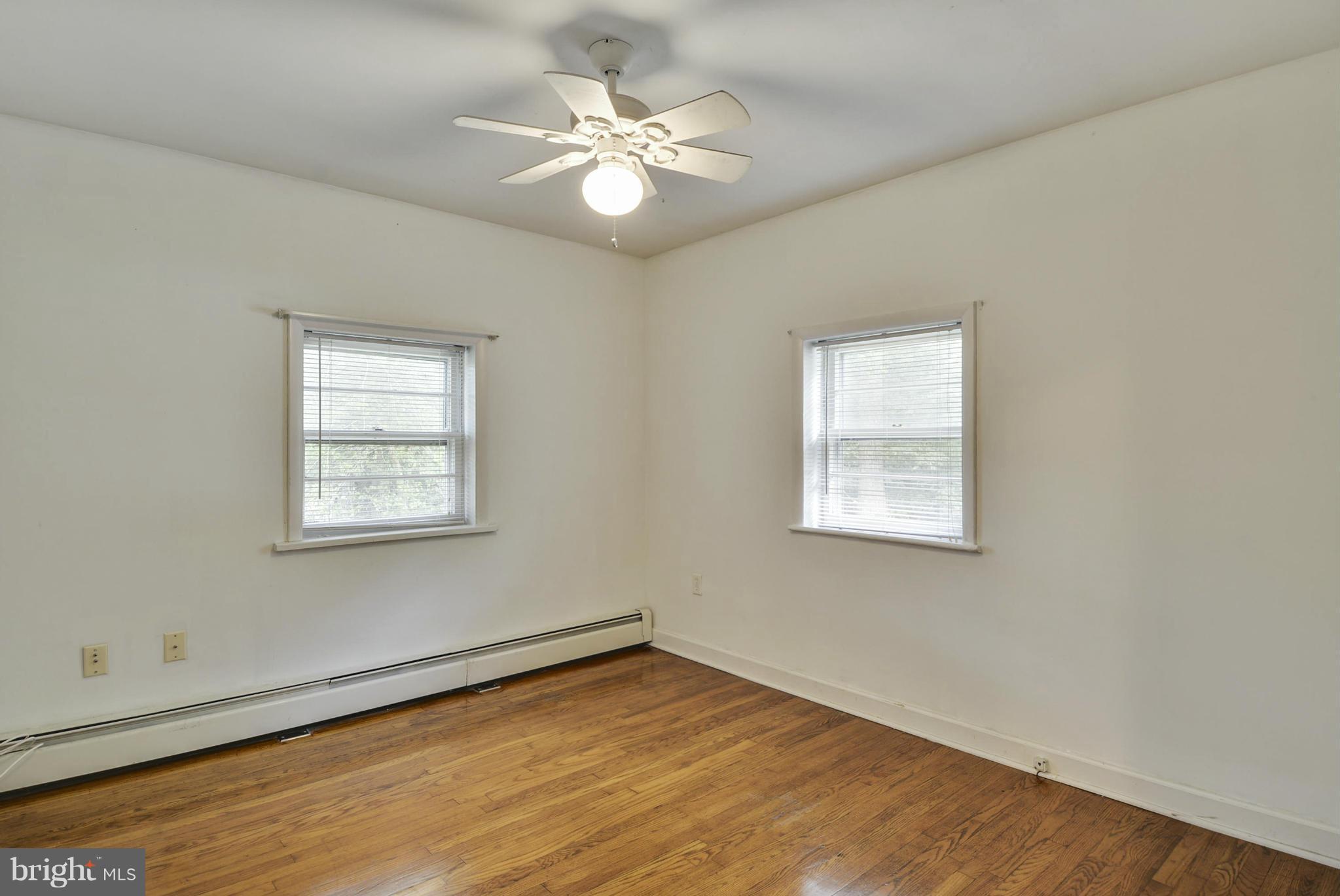 9405 Dangerfield Road Clinton, MD 20735 - Photo 10 of 19 Bedroom