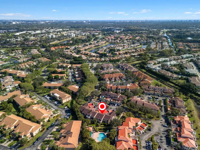 $3,000 | 6670 Villa Sonrisa Drive, Unit 221, Boca Raton, FL 33433