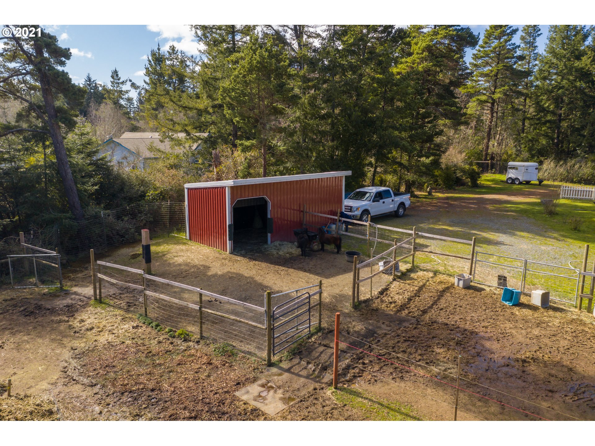 55741 Bates Road Bandon, OR 97411 - Photo 17 of 21 Gallery Image 17