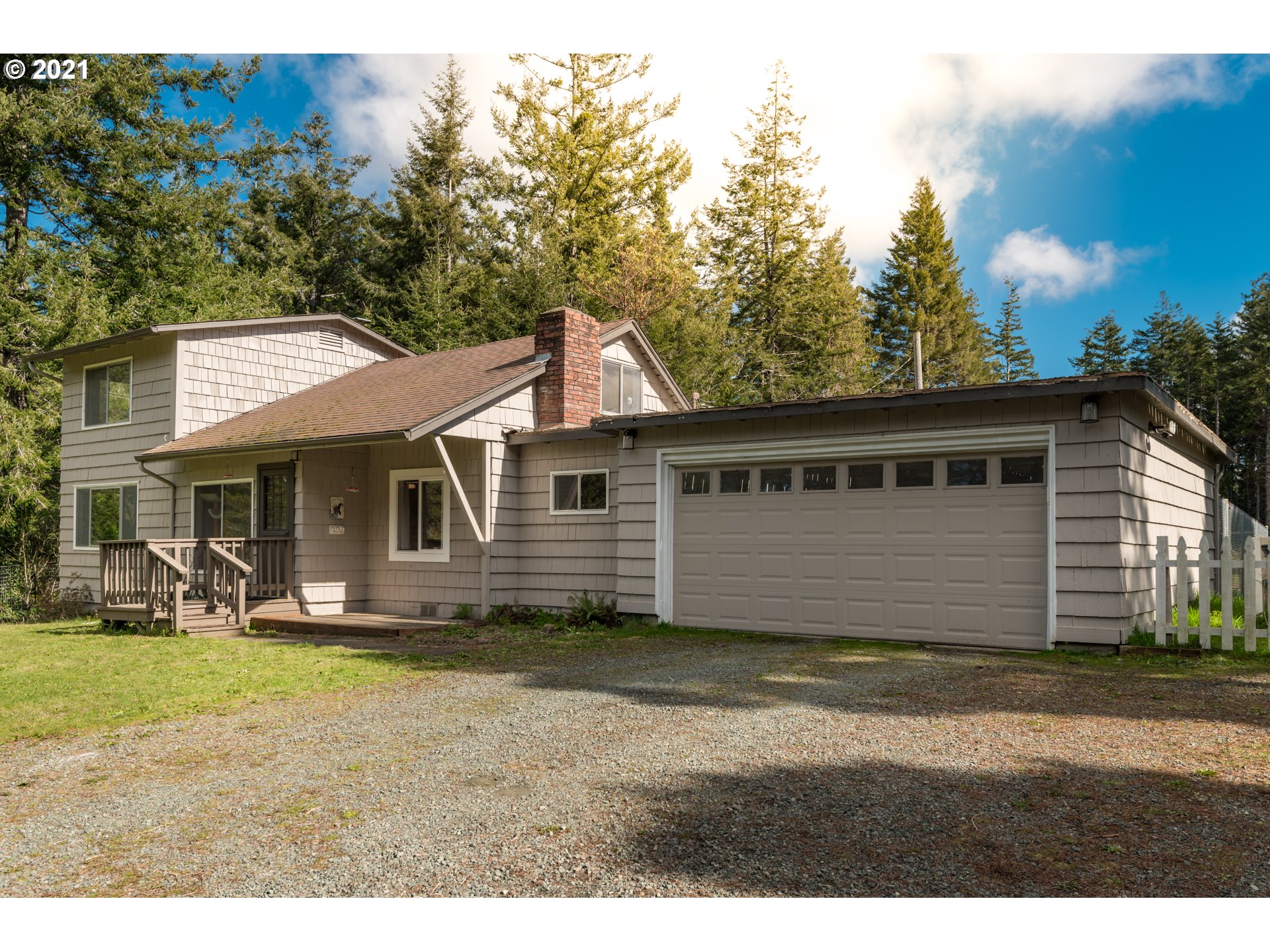 55741 Bates Road Bandon, OR 97411 - Photo 18 of 21 Gallery Image 18