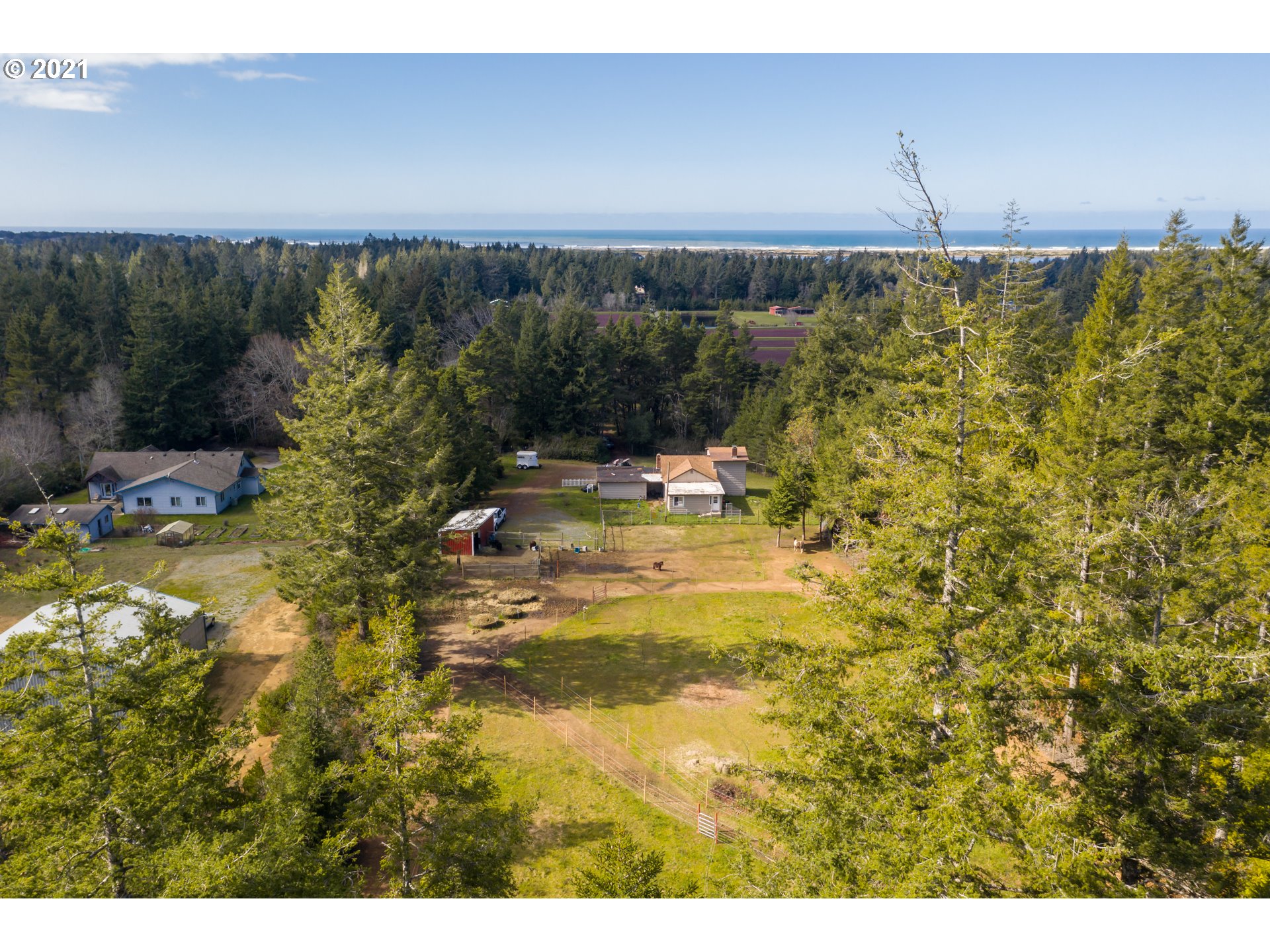 55741 Bates Road Bandon, OR 97411 - Photo 20 of 21 Gallery Image 20