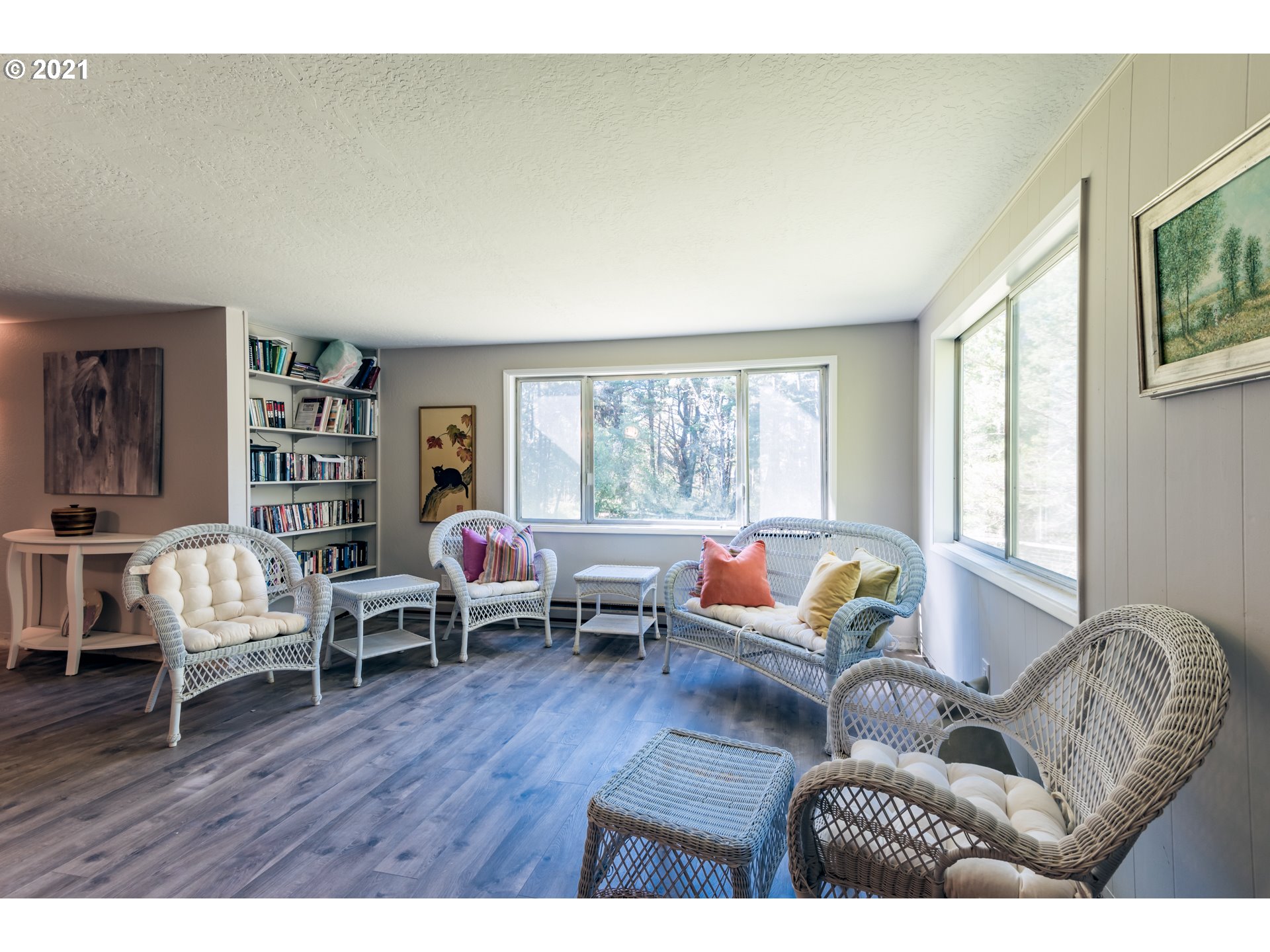 55741 Bates Road Bandon, OR 97411 - Photo 8 of 21 Gallery Image 8