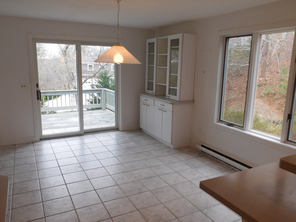 212 Northgate Road Chatham, MA 02633 - Photo 6 of 21 Gallery Image 6