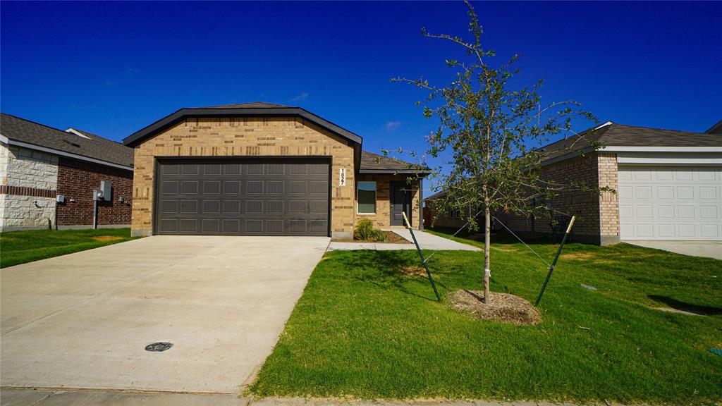 1827 Sanderling Street Forney, TX 75126 - Photo 2 of 24 Gallery Image 2