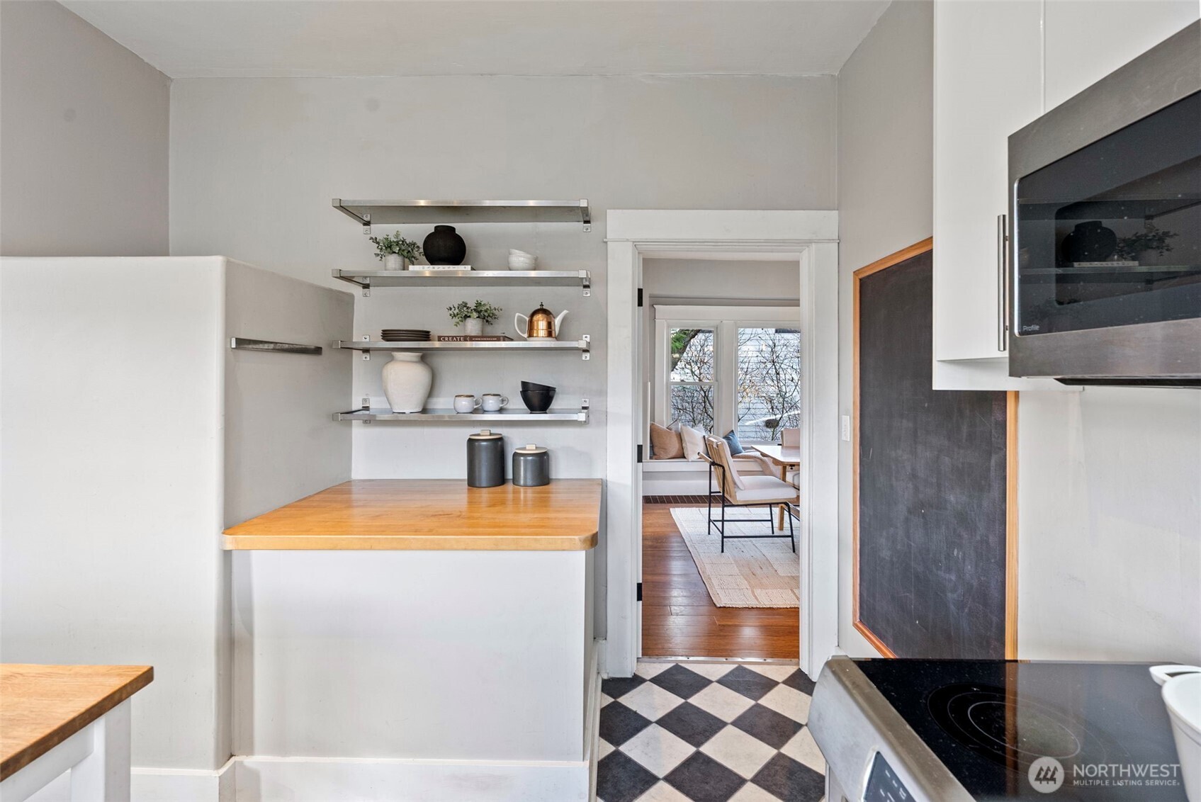 827 Northwest 61st Street Seattle, WA 98107 - Photo 20 of 34