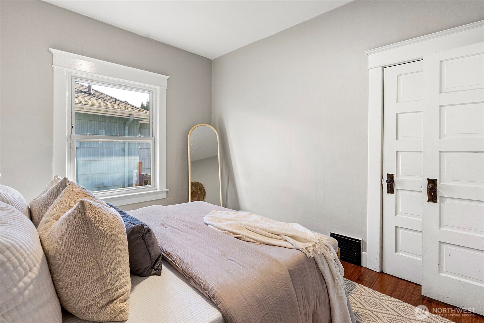 827 Northwest 61st Street Seattle, WA 98107 - Photo 22 of 34