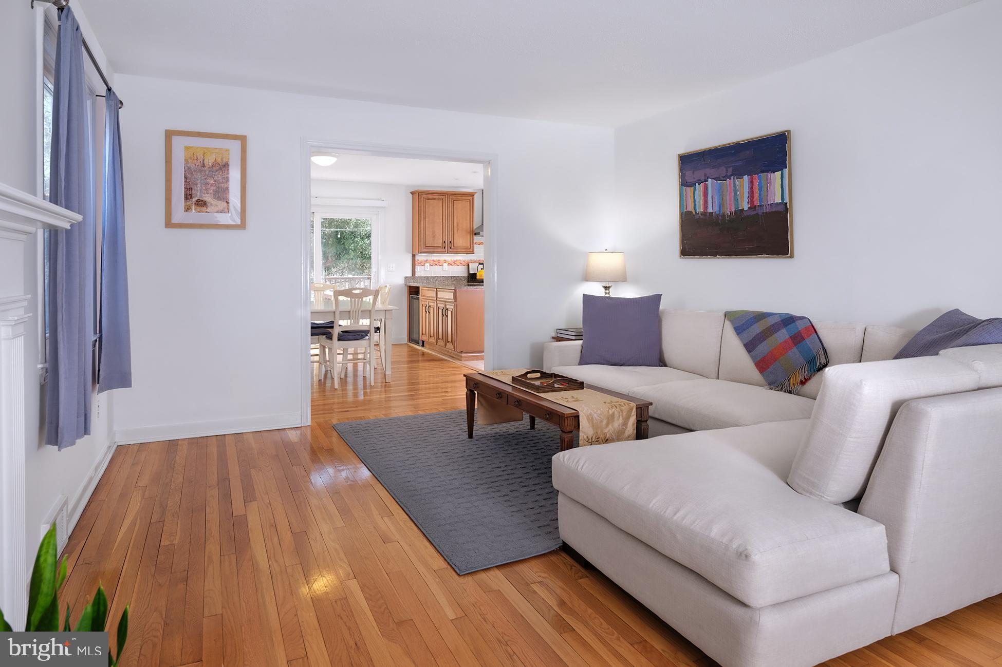 261 State Road Princeton, NJ 08540 - Photo 5 of 26 Living Room