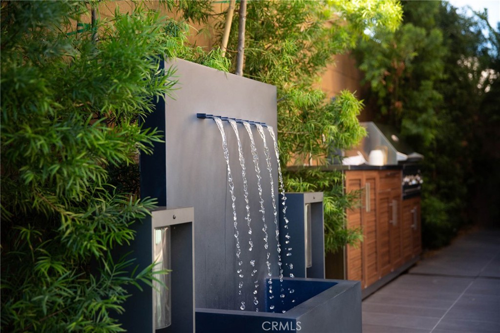 119 Wheatgrass Irvine, CA 92618 - Photo 30 of 32 a view of a house with a tree