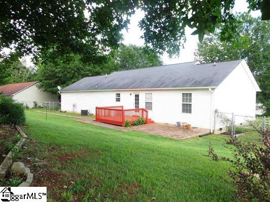 670 Jordan Creek Road Inman, SC 29349 - Photo 2 of 23