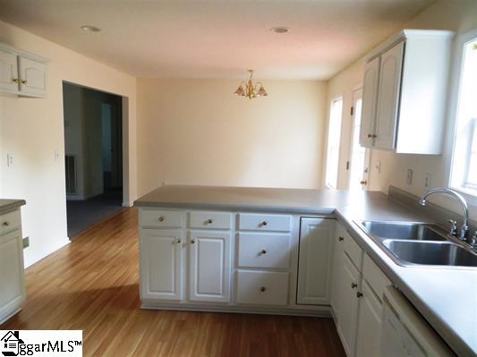 670 Jordan Creek Road Inman, SC 29349 - Photo 10 of 23