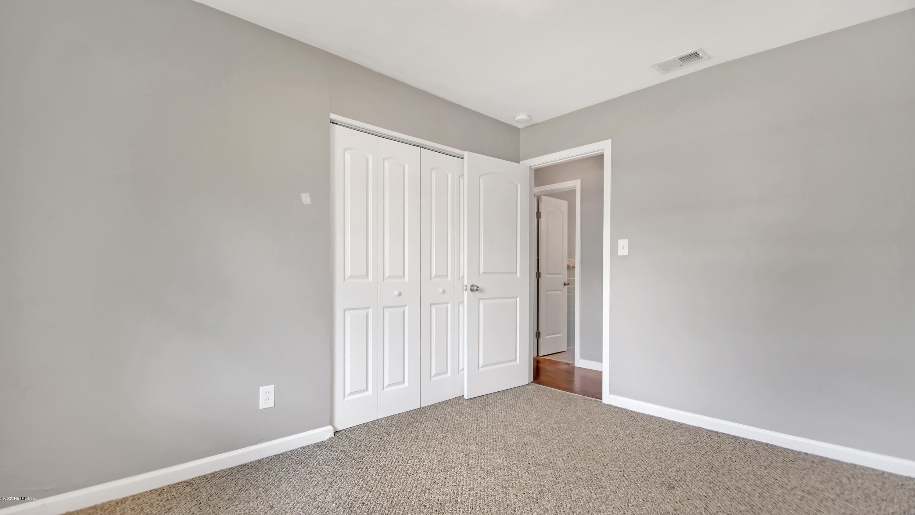 316 Chapel Road St. Augustine, FL 32084 - Photo 8 of 29 DSC08772