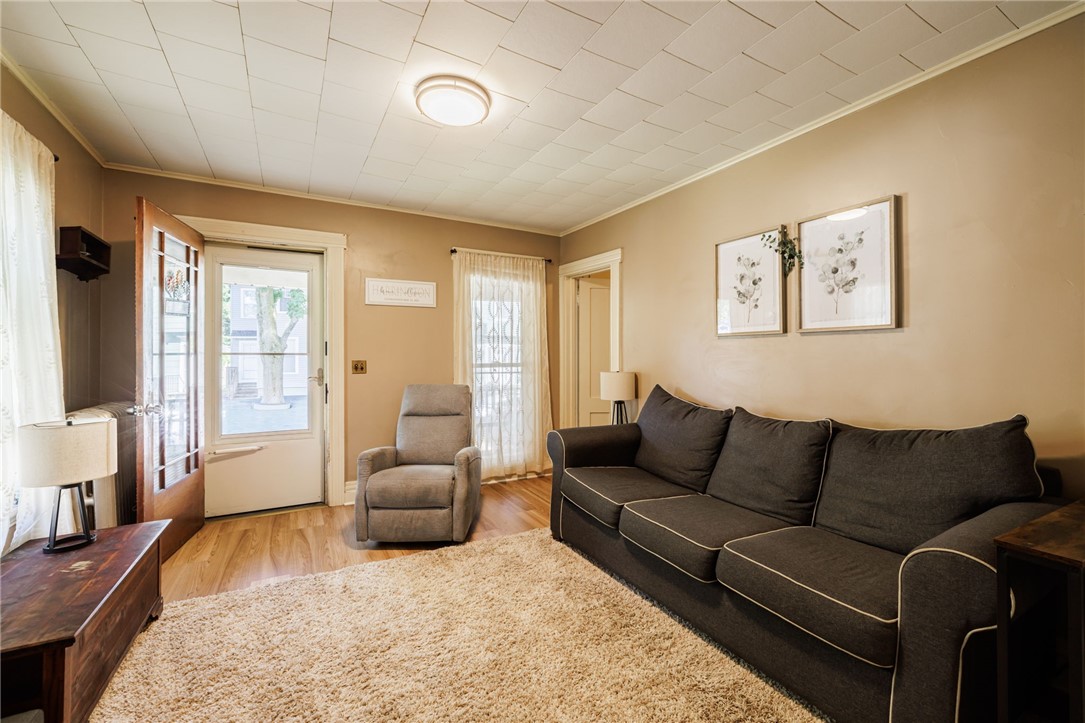 53 Wilcox Street Rochester, NY 14607 - Photo 3 of 23