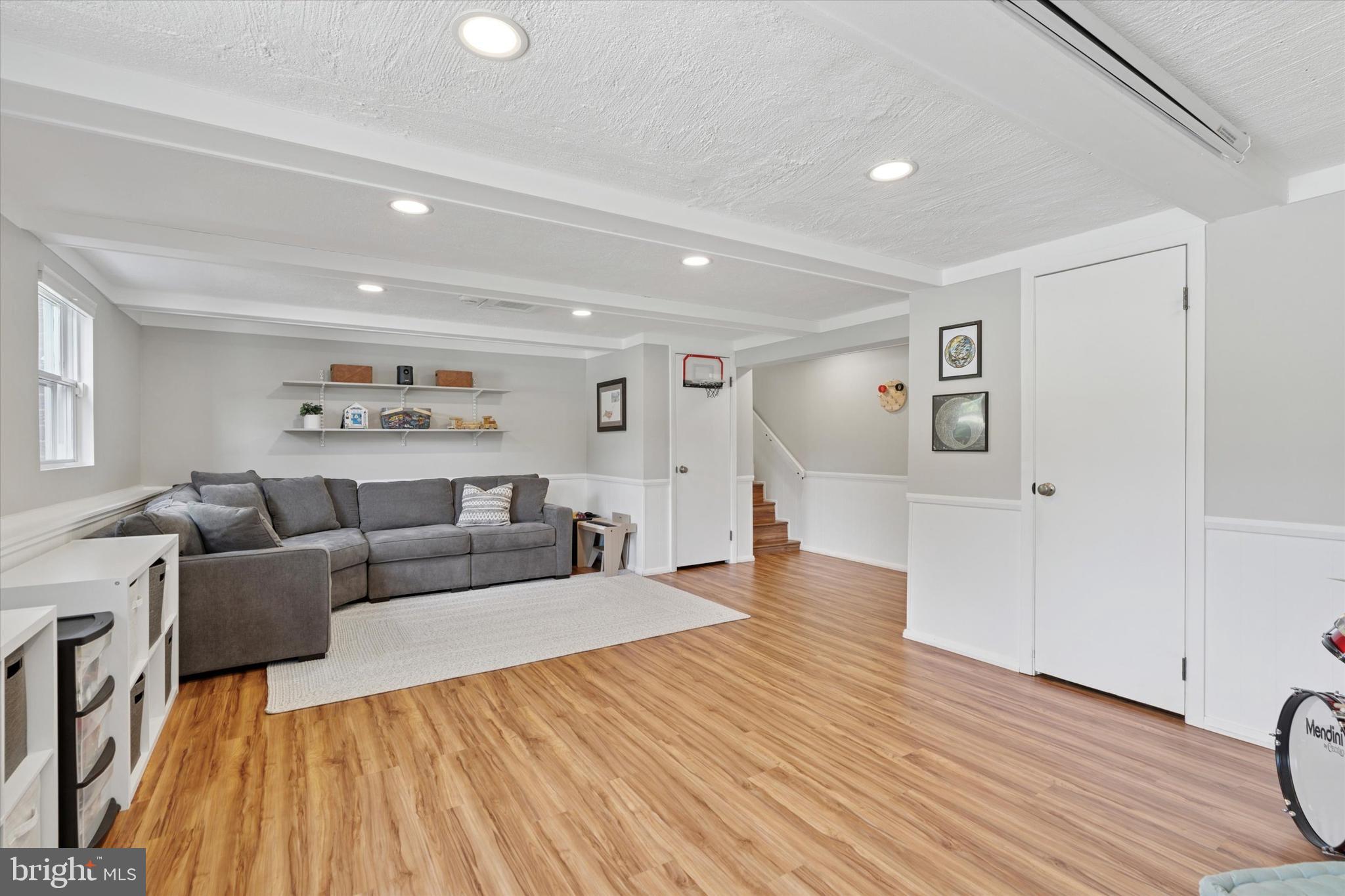 413 Candlewood Road Broomall, PA 19008 - Photo 27 of 34 Gallery Image 27