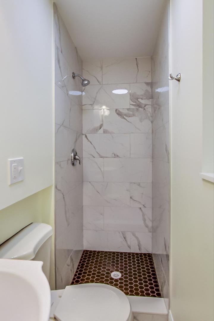 819 South Carpenter Street, Unit 1F Chicago, IL 60607 - Photo 14 of 15