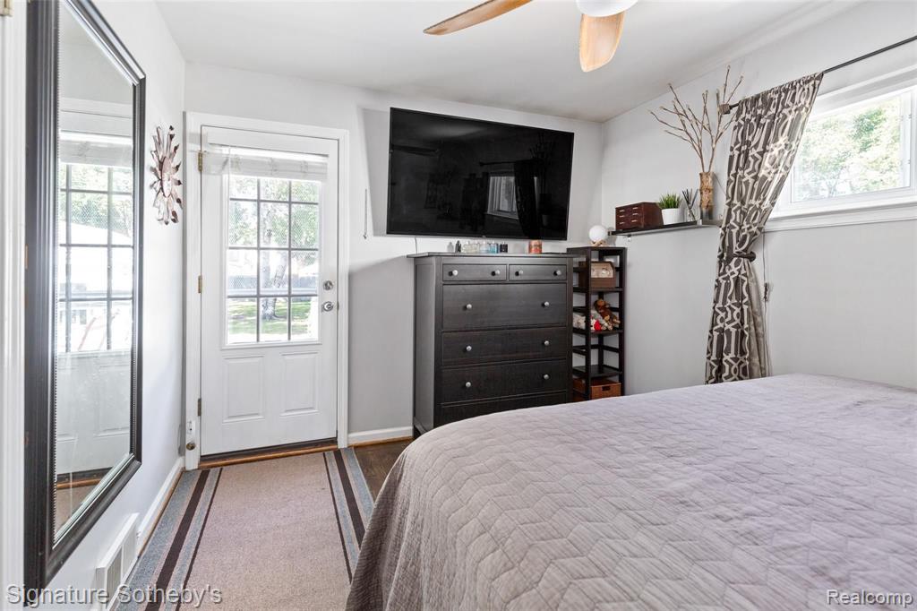 1772 Taunton Road Birmingham, MI 48009 - Photo 10 of 32
