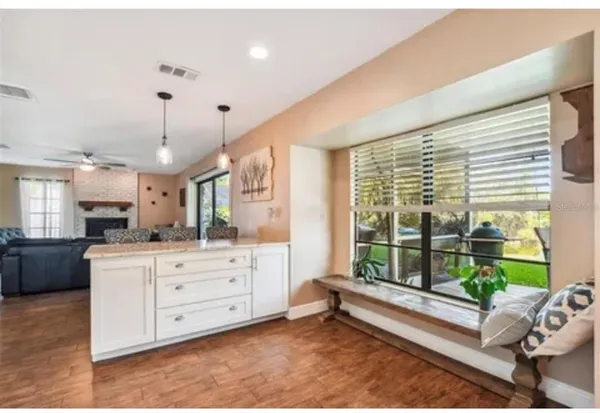 $3,500 | 1326 Corner Oaks Drive, Brandon, FL 33510