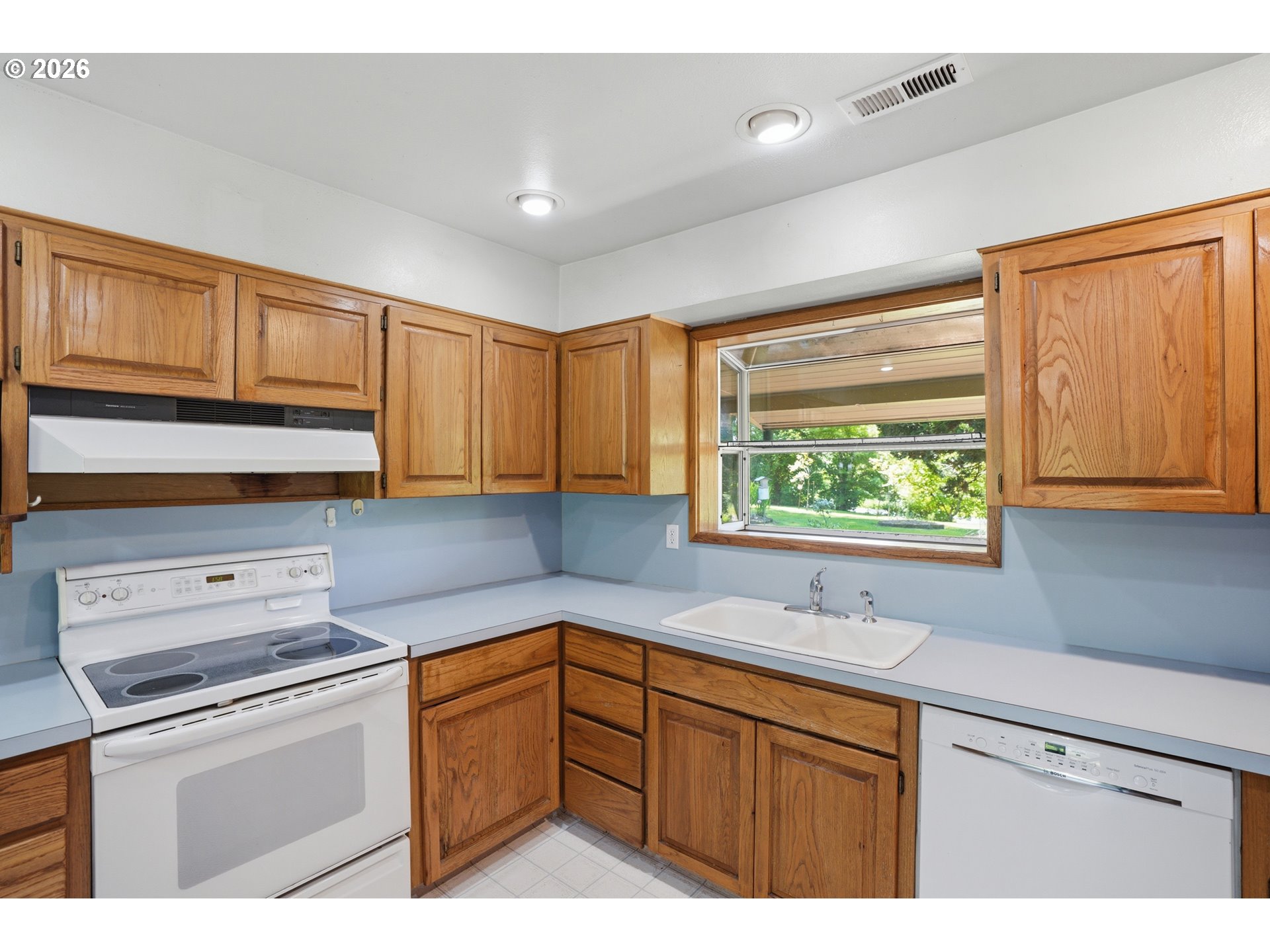15507 Northeast Parkinen Road Brush Prairie, WA 98606 - Photo 8 of 25