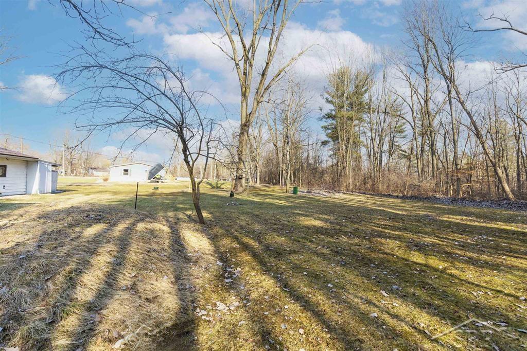 4717 Mapleton Drive Freeland, MI 48623 - Photo 24 of 26 50135245-f2cbf3d4-edb9-4c43-aa52-920c7f7a3050.JPG