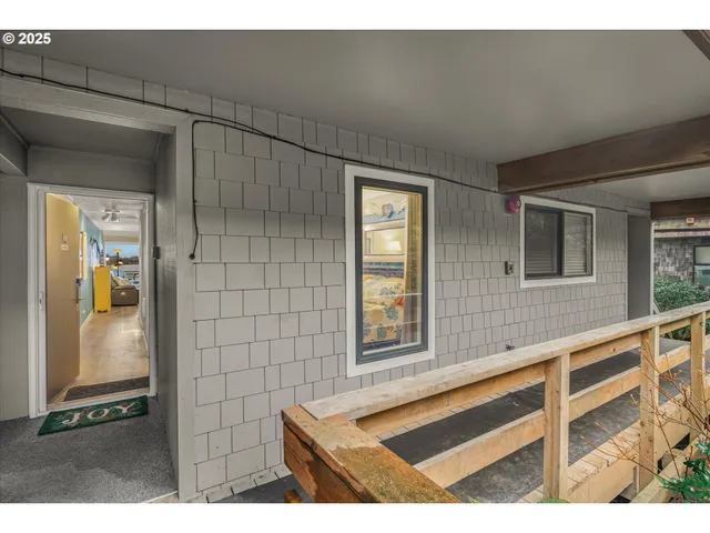 $228,000 | 1000 Southeast Bay Blvd. Boulevard, Unit 140, Newport, OR 97365