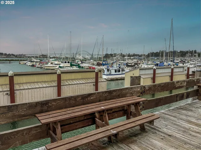 $228,000 | 1000 Southeast Bay Blvd. Boulevard, Unit 140, Newport, OR 97365