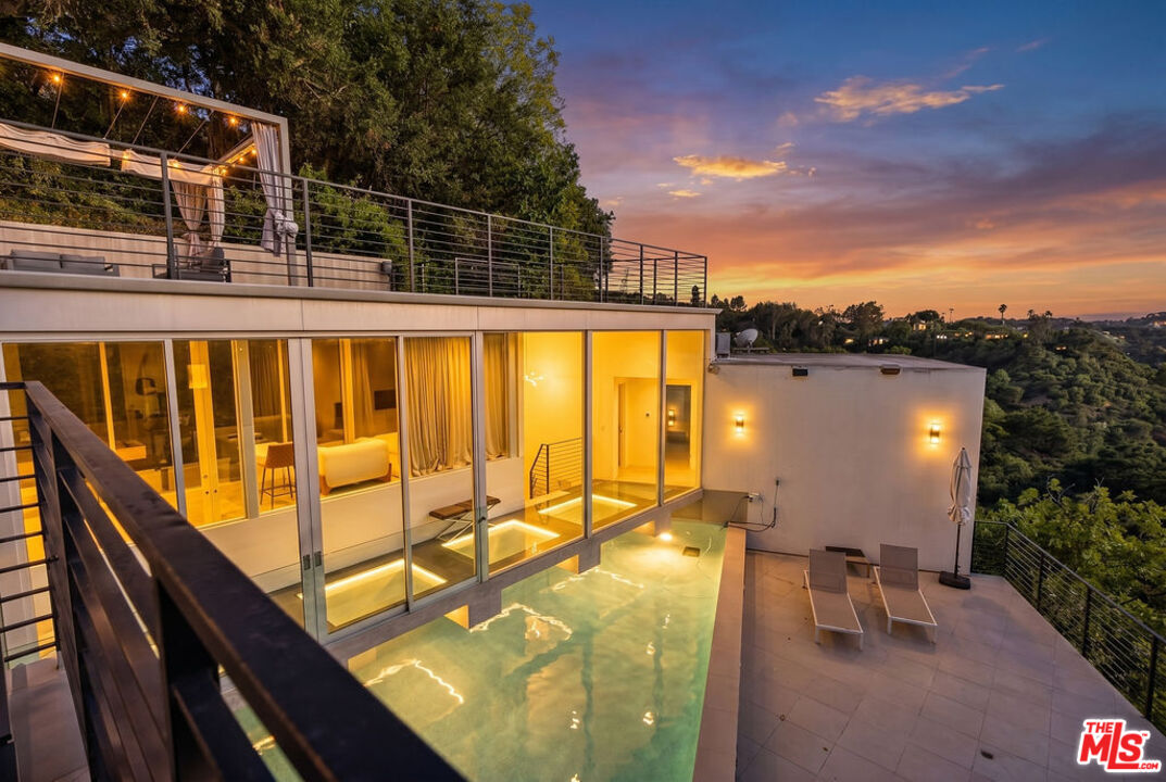9716 Oak Pass Road Beverly Hills, CA 90210 - Photo 2 of 73