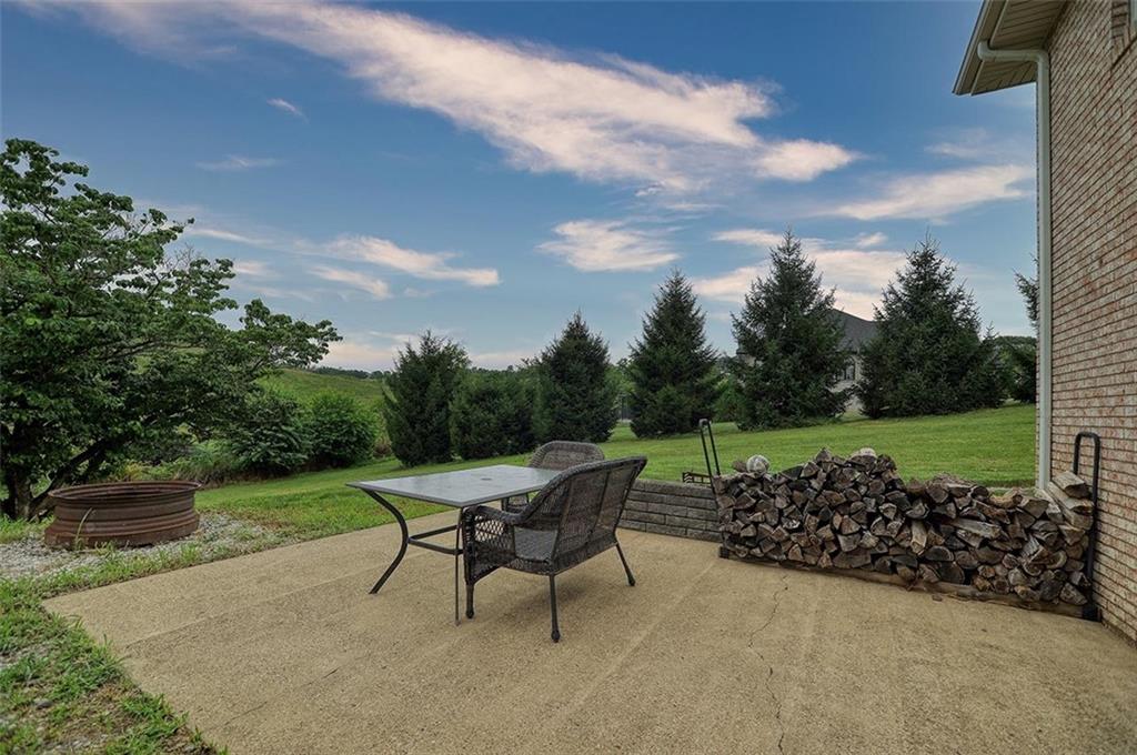 379 Pleasant Valley Road Bulger, PA 15019 - Photo 3 of 25 Gallery Image 3