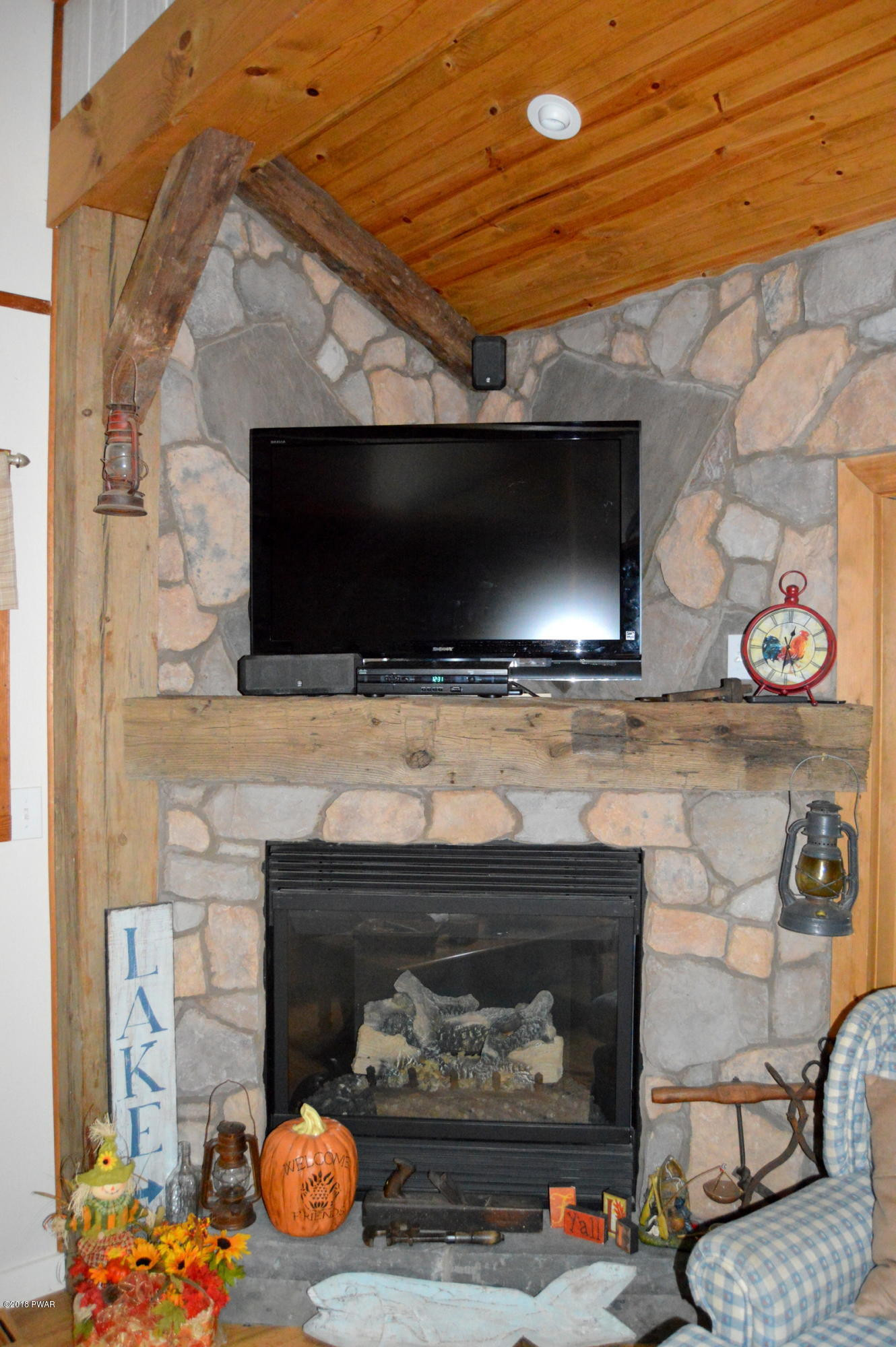 41 Whitney Lake Road Hawley, PA 18428 - Photo 3 of 41