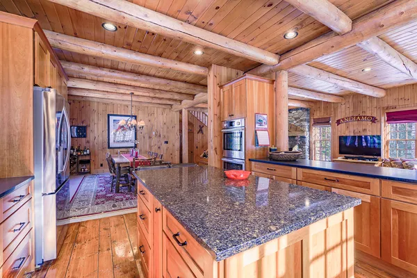 $2,575,000 | 5005 Winter Street, Unit 5005, Carrabassett Valley, ME 04947
