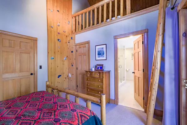 $2,575,000 | 5005 Winter Street, Unit 5005, Carrabassett Valley, ME 04947