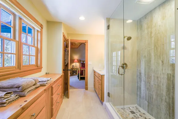 $2,575,000 | 5005 Winter Street, Unit 5005, Carrabassett Valley, ME 04947