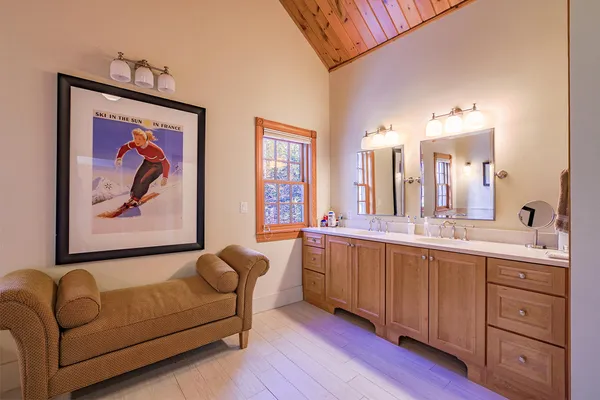 $2,575,000 | 5005 Winter Street, Unit 5005, Carrabassett Valley, ME 04947