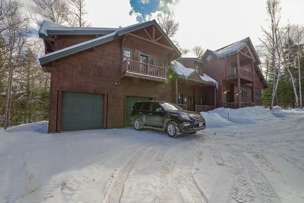 $2,575,000 | 5005 Winter Street, Unit 5005, Carrabassett Valley, ME 04947