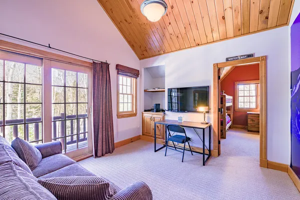 $2,575,000 | 5005 Winter Street, Unit 5005, Carrabassett Valley, ME 04947