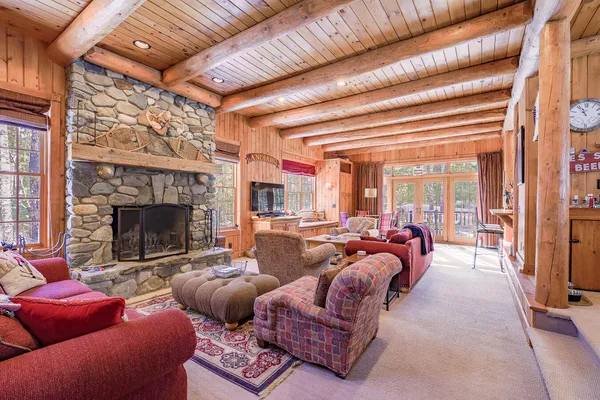 $2,575,000 | 5005 Winter Street, Unit 5005, Carrabassett Valley, ME 04947
