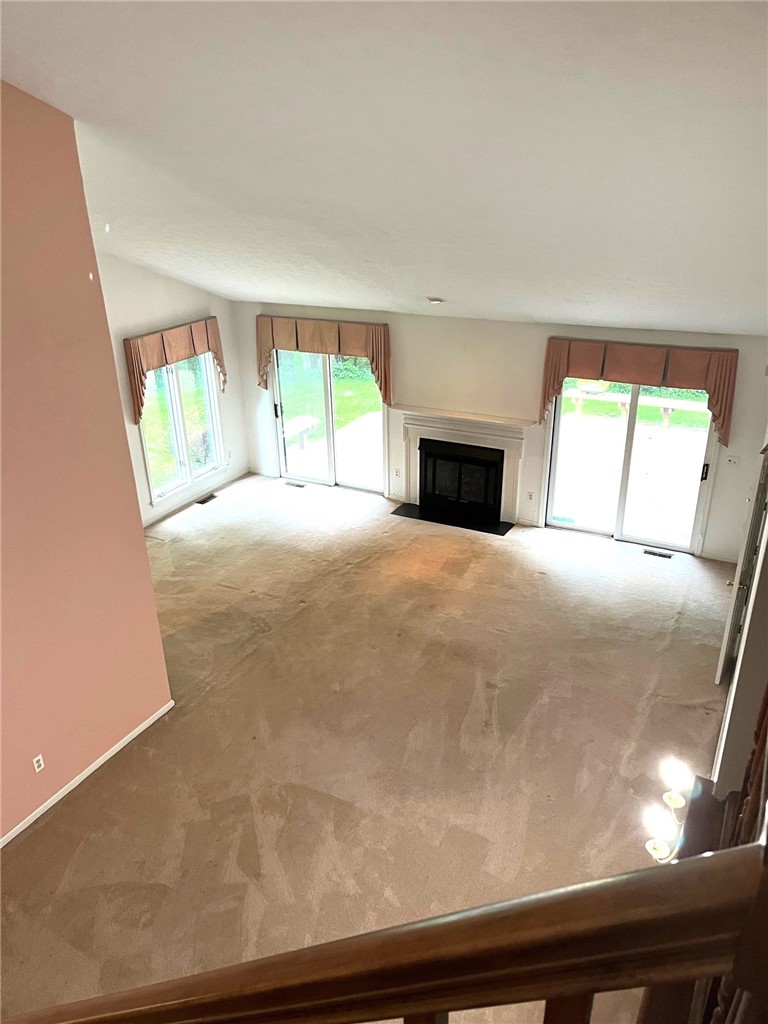 9 Circle Wood Road Rochester, NY 14625 - Photo 6 of 16 Gallery Image 6