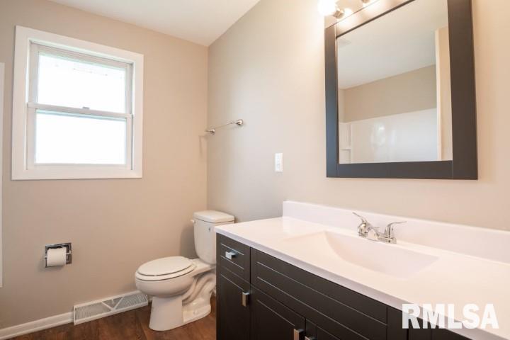 13068 Antioch Road Tremont, IL 61568 - Photo 14 of 27 Gallery Image 14
