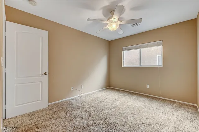 $1,870 | 83 Lockheed Avenue, Las Vegas, NV 89183