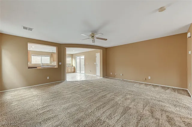 $1,870 | 83 Lockheed Avenue, Las Vegas, NV 89183