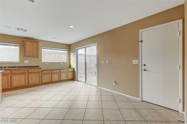 $1,870 | 83 Lockheed Avenue, Las Vegas, NV 89183