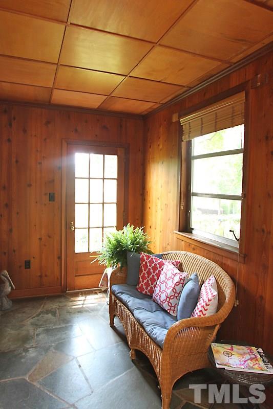 2400 White Oak Road Raleigh, NC 27609 - Photo 11 of 20 a living room with furniture and a window