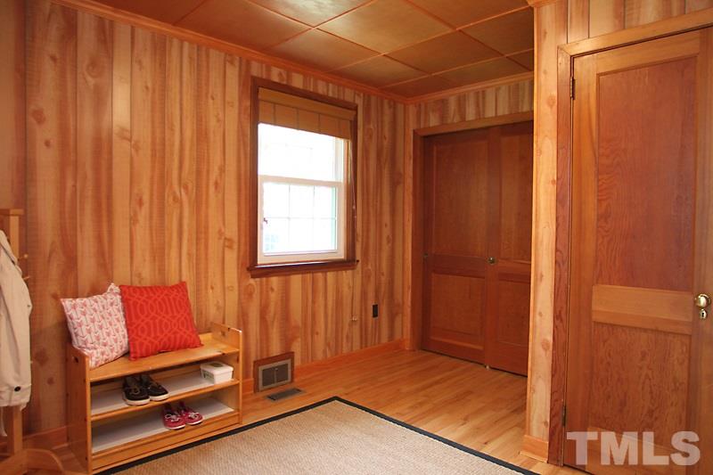 2400 White Oak Road Raleigh, NC 27609 - Photo 13 of 20 a view of an empty room and window