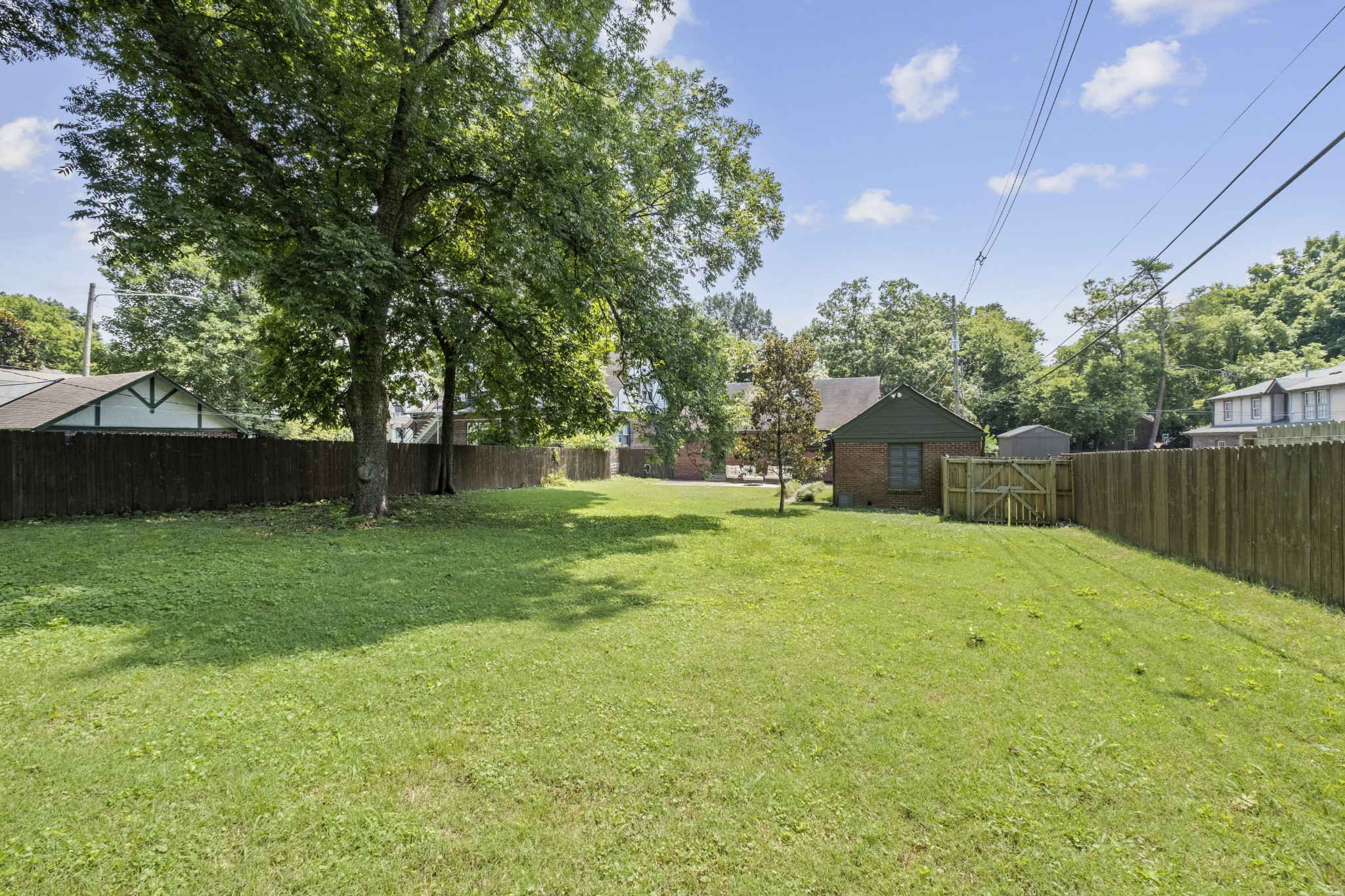 3910 Valley Road Nashville, TN 37205 - Photo 31 of 41 a garden view
