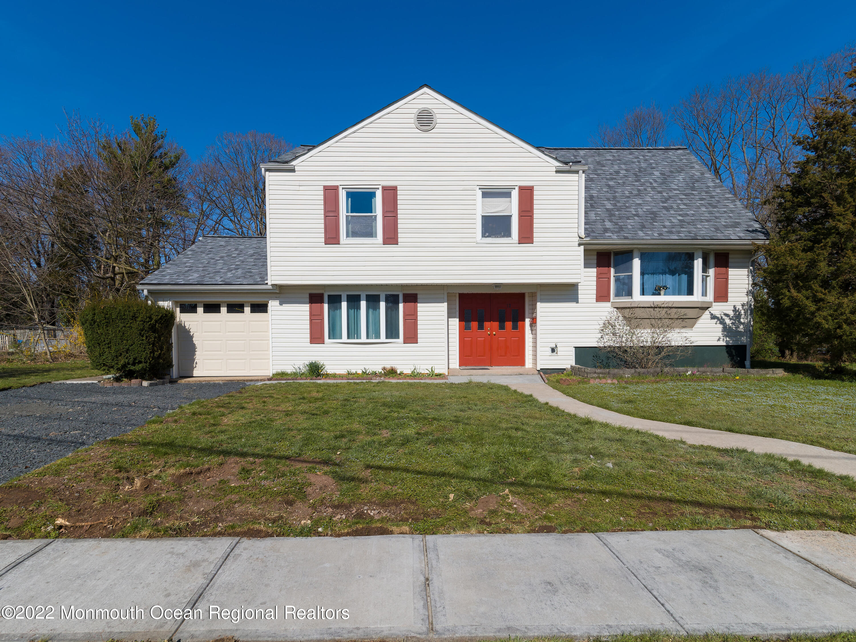 13 Simpson Road Somerset, NJ 08873 - Photo 5 of 48 P4020856