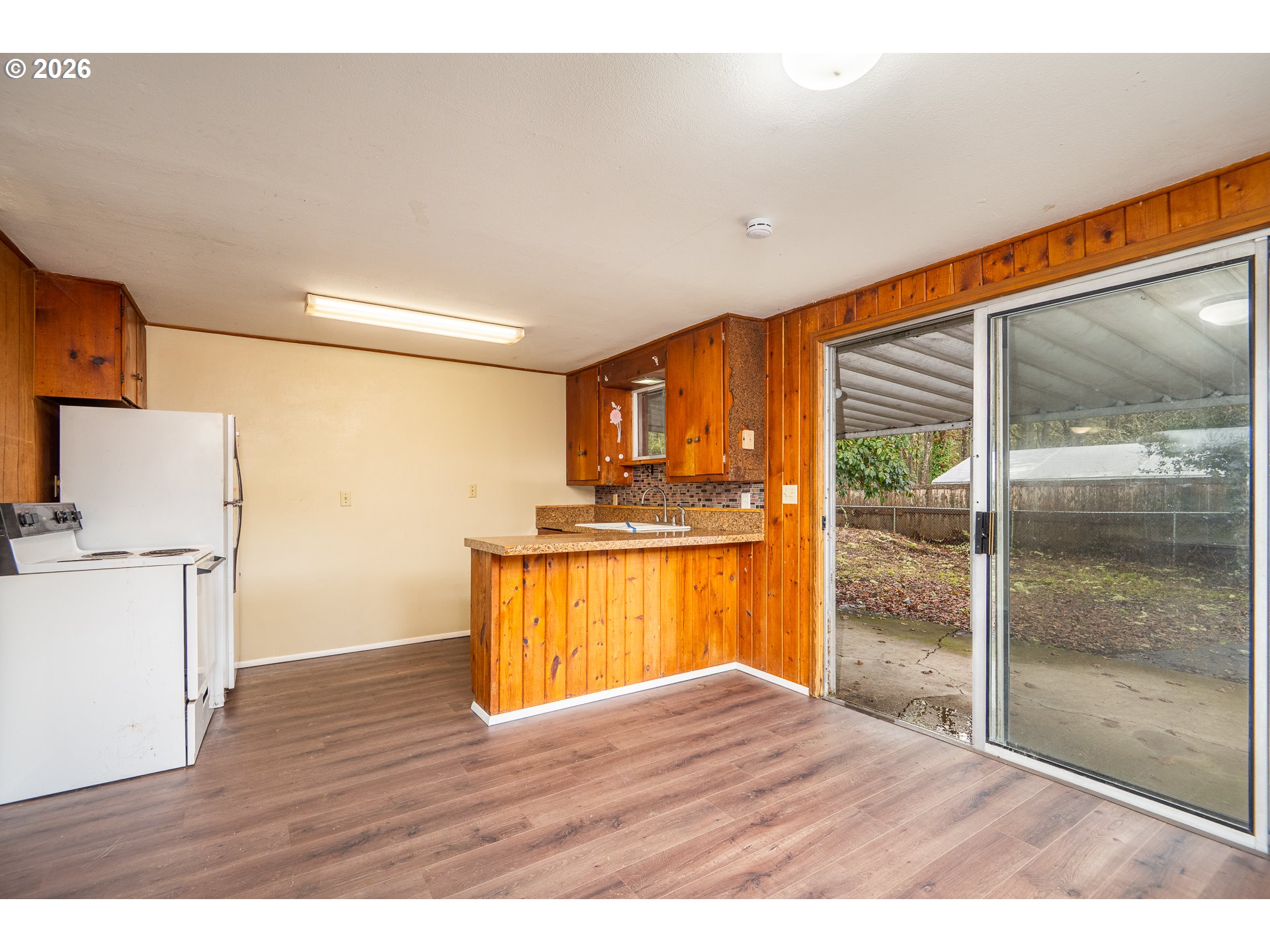 24743 Warthen Road Elmira, OR 97437 - Photo 4 of 20