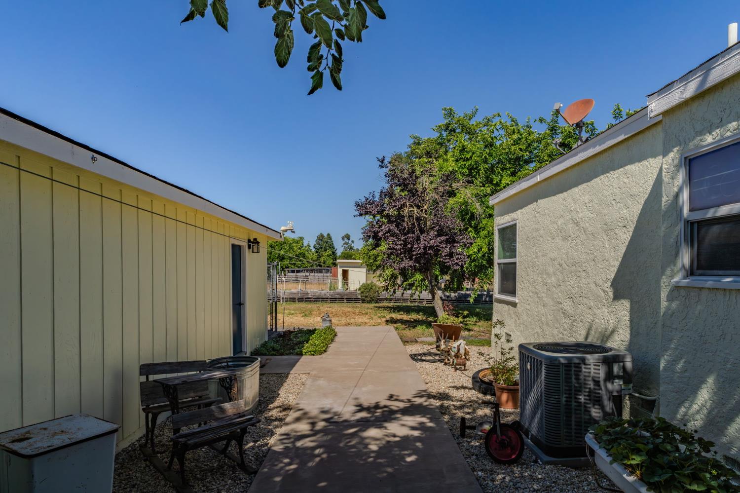 5726 Pettinger Road Valley Springs, CA 95252 - Photo 53 of 77