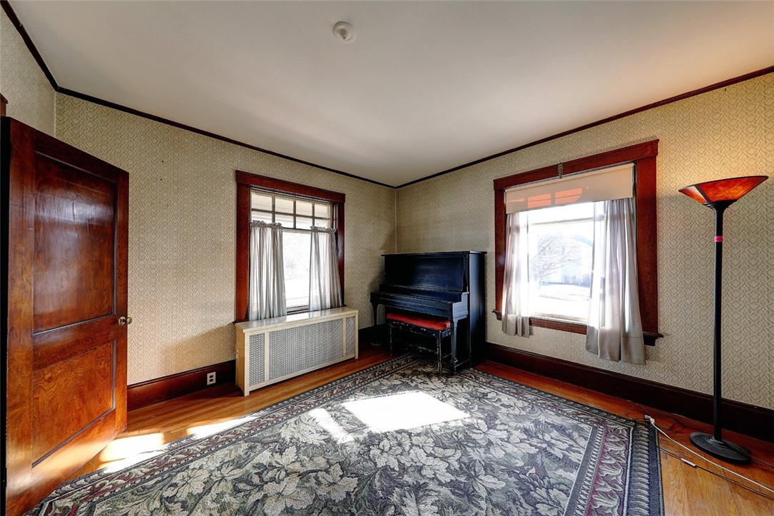 1 Aberdeen Road East Providence, RI 02915 - Photo 16 of 48