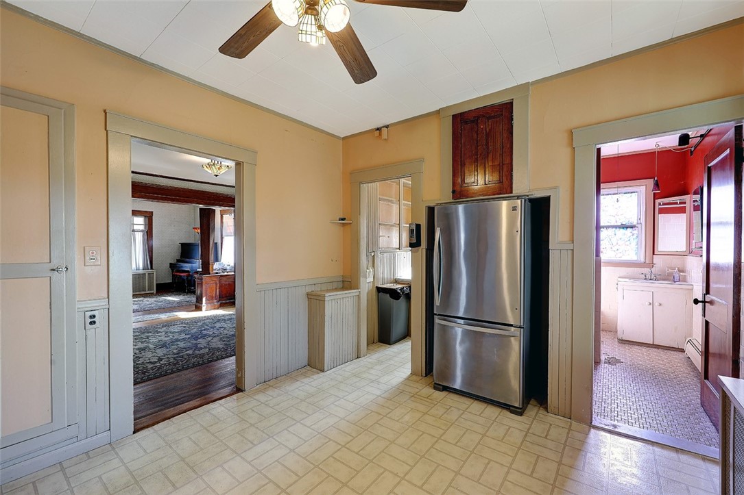 1 Aberdeen Road East Providence, RI 02915 - Photo 19 of 48