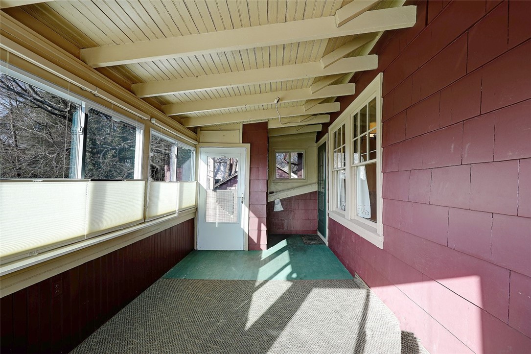1 Aberdeen Road East Providence, RI 02915 - Photo 29 of 48