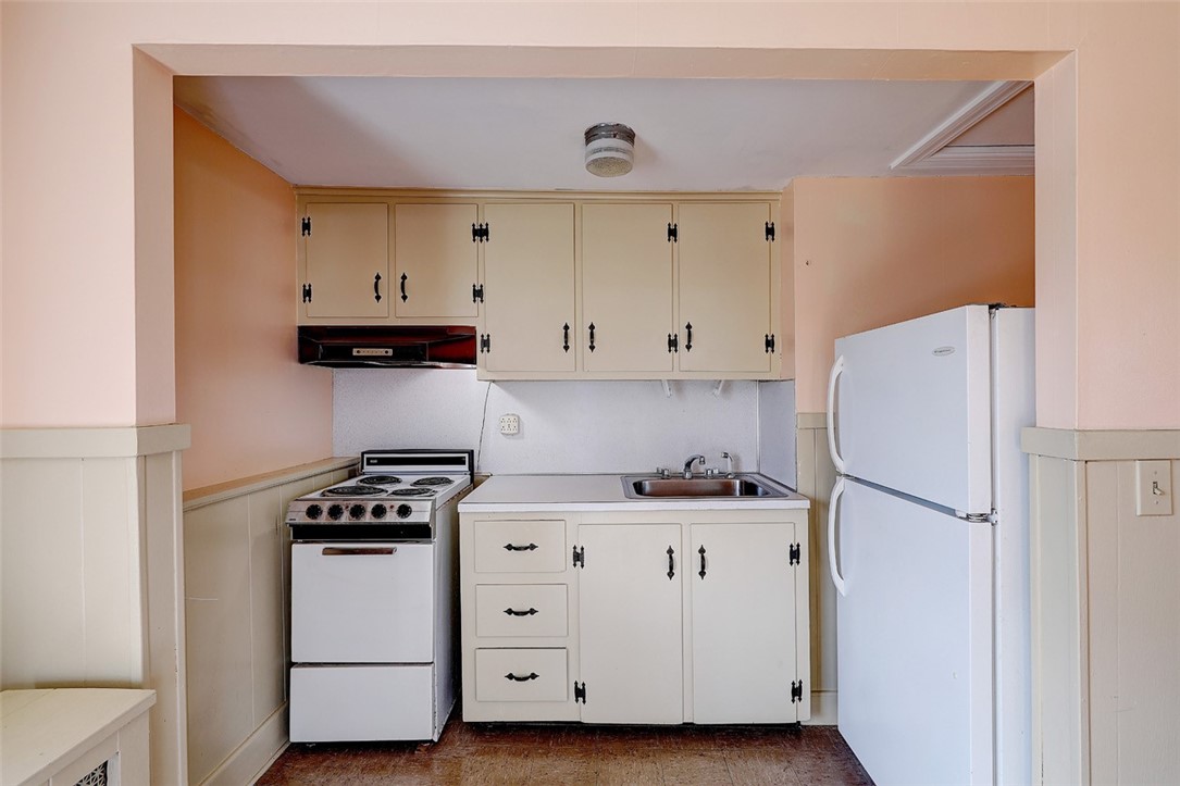 1 Aberdeen Road East Providence, RI 02915 - Photo 37 of 48